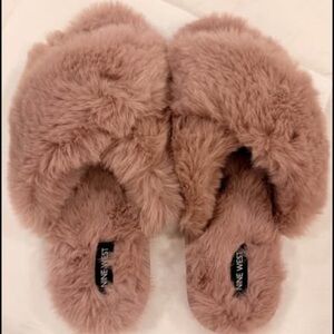 Nine West Women's Plush Tan Slippers